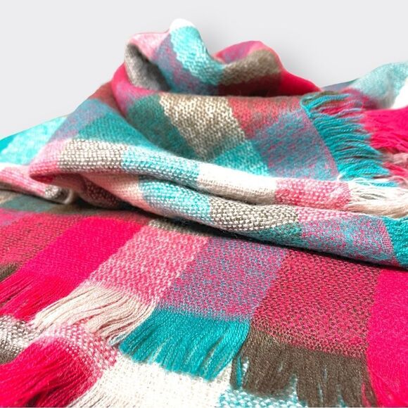 SHIRALEAH large plaid scarf - Picture 4 of 8